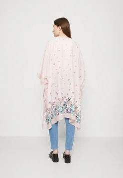 Anna Field Poncho - Pink -Anna Field 0013de22697547168204edd238c134f0 scaled