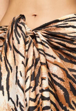 Anna Field Geo Print Sarong / 917 - Multi-Coloured - Wikkelrok - Multi-Coloured 11 Anna Field Geo Print Sarong / 917 - Multi-Coloured - Wikkelrok - Multi-Coloured -Anna Field 0a8376d1e62b4ae39b2b792df40496bd scaled