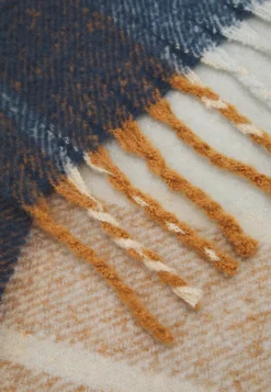 Anna Field Sjaal - Brown/White/Blue 5 Anna Field Sjaal - Brown/White/Blue -Anna Field 149ad7492d7d4e73b7faf9d527a23c82 scaled