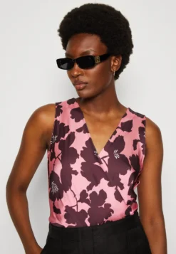 Anna Field Blouse - Pink/Multi Coloured 9 Anna Field Blouse - Pink/Multi Coloured -Anna Field 24d0e196718c403abad674dc27aa8751 scaled