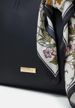 Anna Field Set - Handtas - Black 11 Anna Field Set - Handtas - Black -Anna Field 337aab58dcda4ffdabc7aed622e4c9e1 scaled