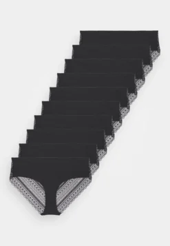 Anna Field Frolice 10Pp Short - Slip - Black 8 Anna Field Frolice 10Pp Short - Slip - Black -Anna Field 592644978bc0409e820c6e7d35a93a51 scaled