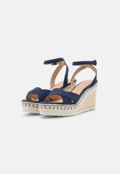 Anna Field Sandalen Met Sleehak - Dark Blue -Anna Field 635f388c5de945f384386a94cd632f72 scaled