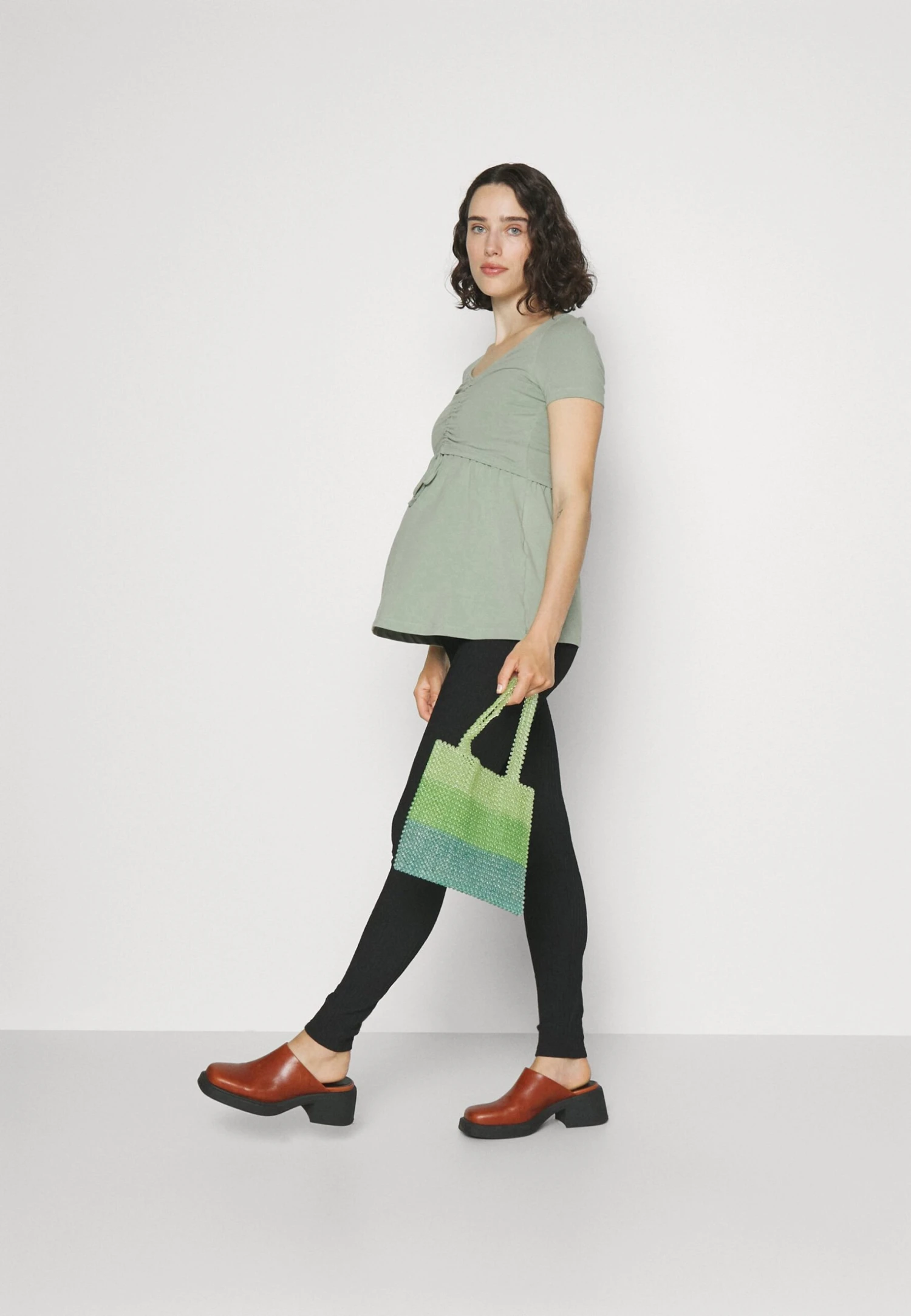 T-Shirt Basic - Light Green 2 T-Shirt Basic - Light Green - Afbeelding 2