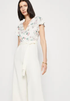 Anna Field Jumpsuit - Beige/White 9 Anna Field Jumpsuit - Beige/White -Anna Field 6e4b7c9aabe24f5994b99a060e738969 scaled