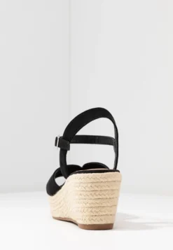 Anna Field Sandalen Met Plateauzool - Black 12 Anna Field Sandalen Met Plateauzool - Black -Anna Field 70e65e75acda4678aa345916eaca7cbd scaled