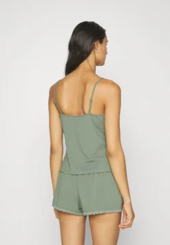 Anna Field Pyjama - Khaki -Anna Field 7f8bdcb910ed4d458968c4f21fb4e66e scaled