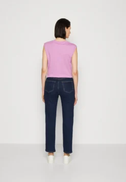 Anna Field Straight Leg Jeans - Blue Denim 8 Anna Field Straight Leg Jeans - Blue Denim -Anna Field 84761ed5d6b0421fb83ced87c090ab58 scaled