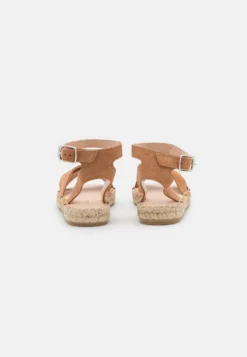 Anna Field Leather - Sandalen Met Plateauzool - Cognac 9 Anna Field Leather - Sandalen Met Plateauzool - Cognac -Anna Field 8717f1fd51e849cead5ae4538a96405e scaled