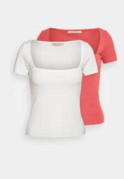 Anna Field 2 Pack - T-Shirt Basic - Red/White -Anna Field 8b8a67e46f34420bae40ec6554872b09 scaled