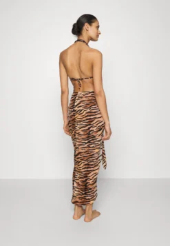 Anna Field Geo Print Sarong / 917 - Multi-Coloured - Wikkelrok - Multi-Coloured 8 Anna Field Geo Print Sarong / 917 - Multi-Coloured - Wikkelrok - Multi-Coloured -Anna Field 8d714a8f00bc438f90b1a6d1b6f75c4c scaled