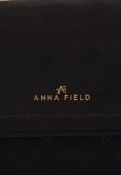 Anna Field Clutch - Black 7 Anna Field Clutch - Black -Anna Field 8e89e3f04c5142bb8fae68f092a8a0ad