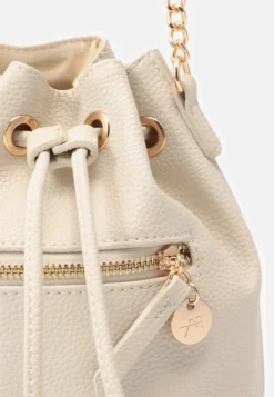 Anna Field Schoudertas - 003 - Off-White -Anna Field 97a3aef0659049b4a1e513f3243e277b scaled