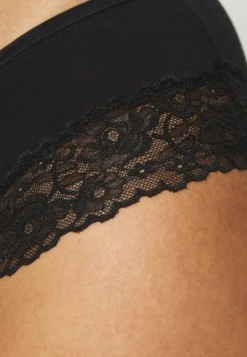 Anna Field 5 Pack - Slip - Black -Anna Field 9d3eefc9169c4526979814f00d75f50d scaled