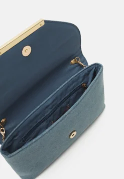 Anna Field Clutch - Light Blue -Anna Field a8cc4a15e8014cca9d0d5c7d3494a0ce scaled