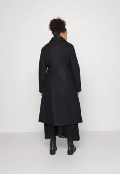 Mantel - Black 13 Mantel - Black -Anna Field b4270905524742c29ed0a545693b44cf scaled