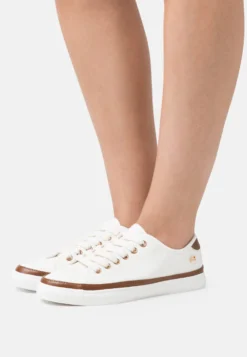 Wide Fit - Sneakers Laag - White