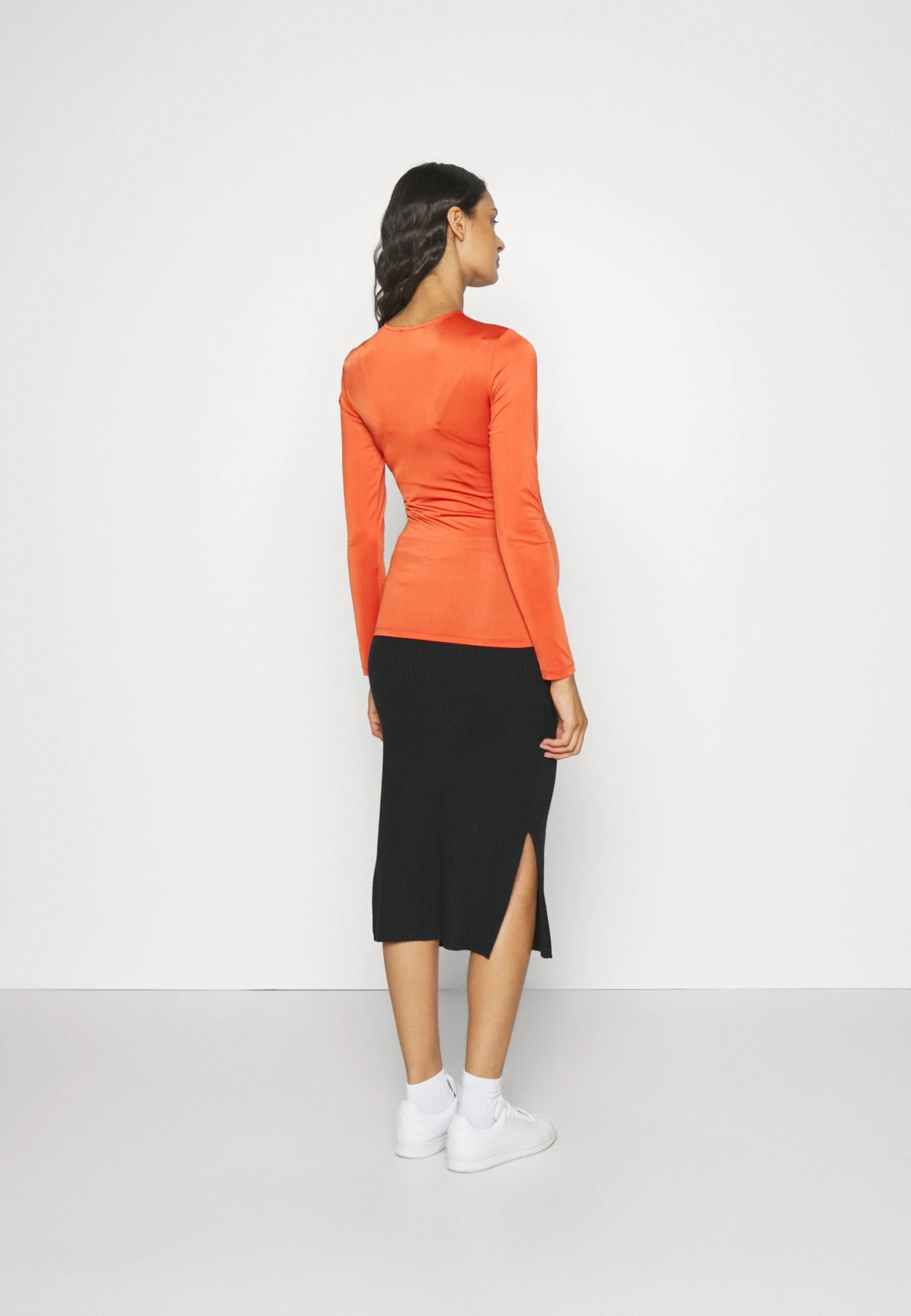 Longsleeve - Red 3 Longsleeve - Red - Afbeelding 3