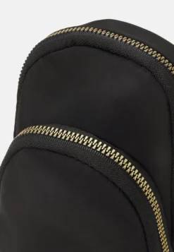 Anna Field Telefoonhoesje - Black -Anna Field d6a19029d3084a00937aa5bbd1df7630 scaled