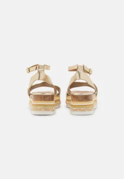 Anna Field Sandalen Met Plateauzool - Gold -Anna Field d988278198294669a09e2d8970f12085 scaled