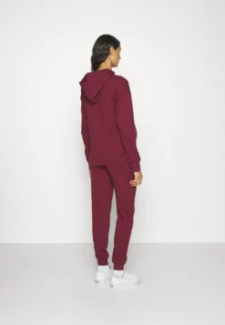 Set - Hoodie - Dark Red -Anna Field e64365e1251f4031bea6606d72b68c13 scaled