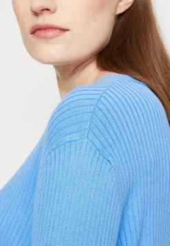 Anna Field Vest - Blue -Anna Field f2e3b84190624c6cbb1cfd259e7eefcd scaled