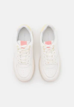 Anna Field Sneakers Laag - White 11 Anna Field Sneakers Laag - White -Anna Field f6eed0b4e80f45de94d0a1bfab82a262 scaled